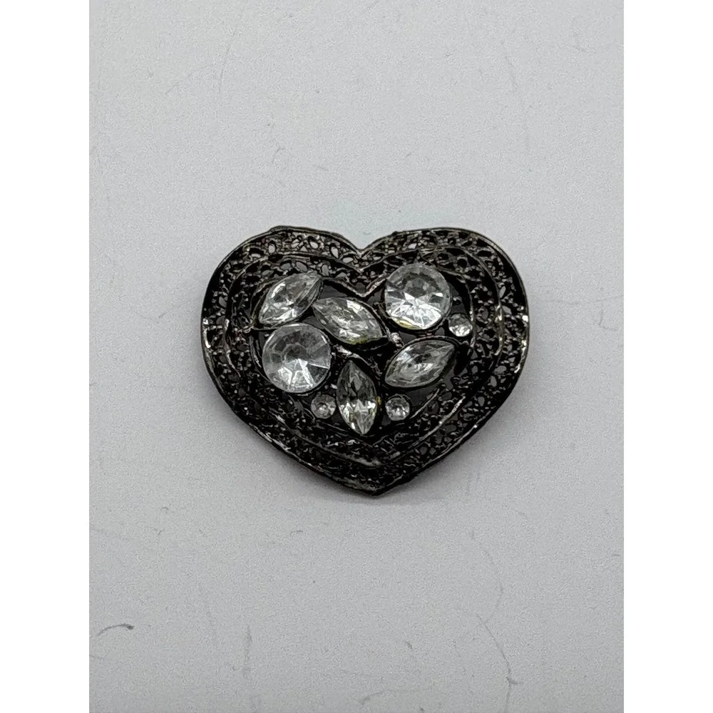 Vintage‎ Japanese Filigree Black Mesh Heart Brooch Rhinestone J106 Gunmetal Pin